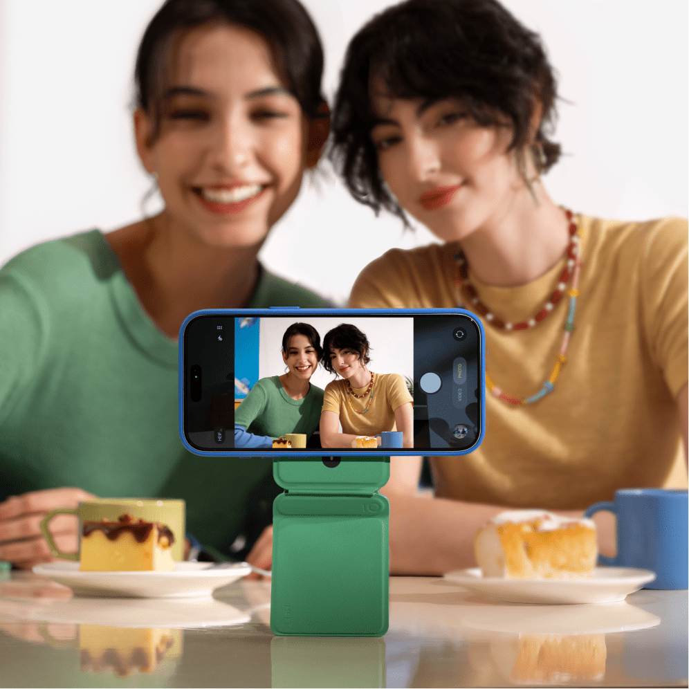 Snap Phone Tripod Stand MOVAS™ - MagSafe Compatible For Phones MS027 