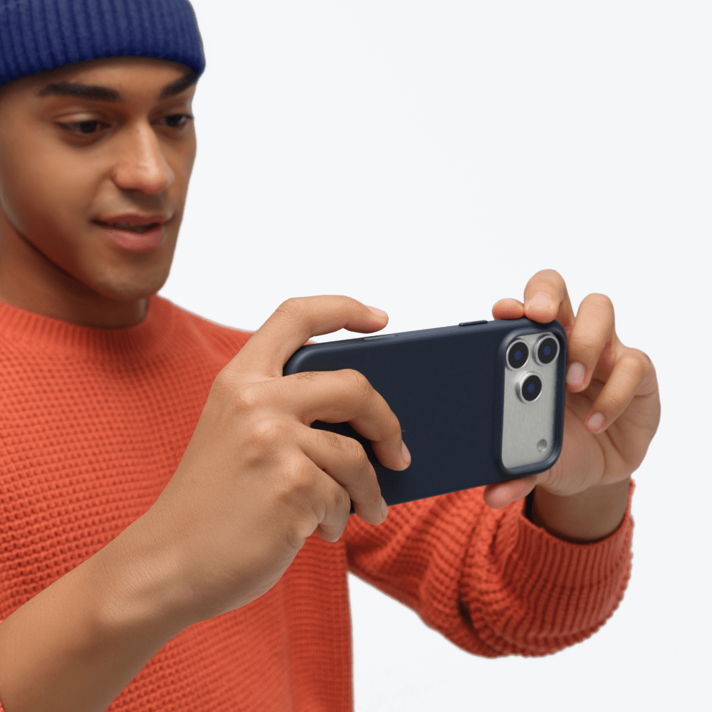 MOVAS™ Snap Case for iPhone 17 MD020 