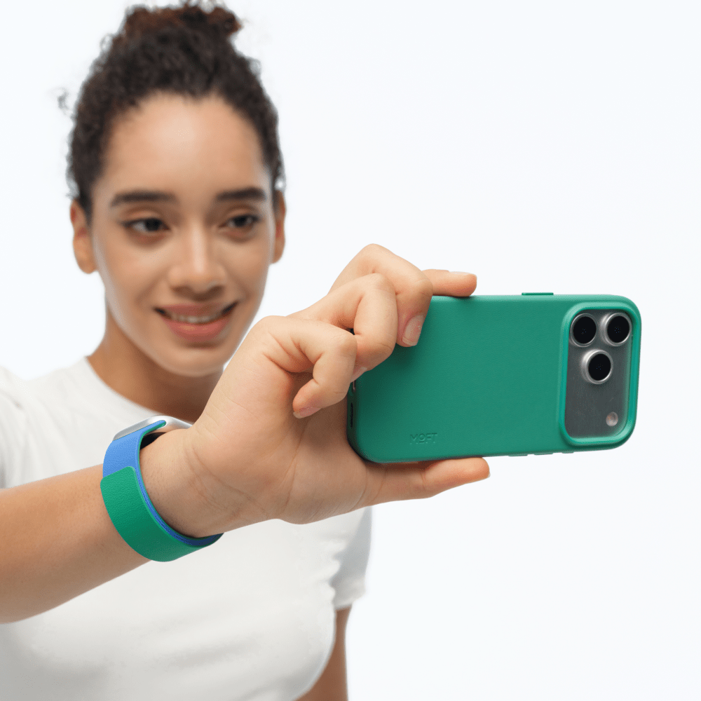 MOVAS™ Snap Case for iPhone 17 MD020 